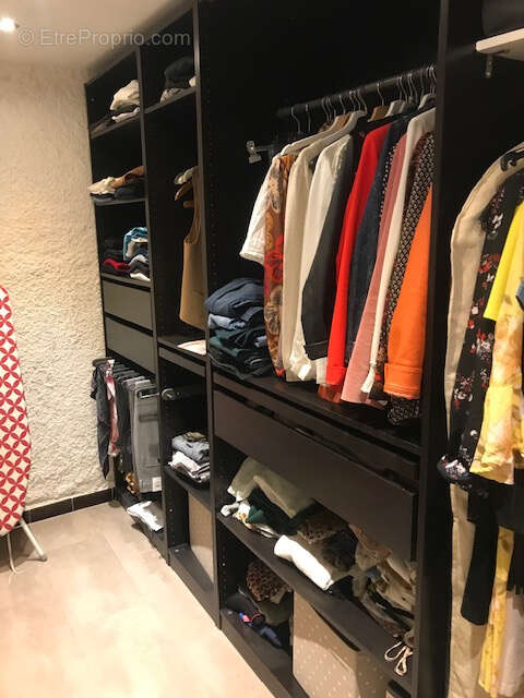 Commerce à SISTERON