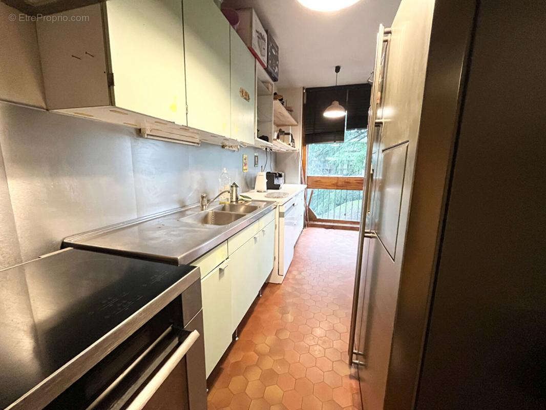 Appartement à FONTENAY-LE-FLEURY