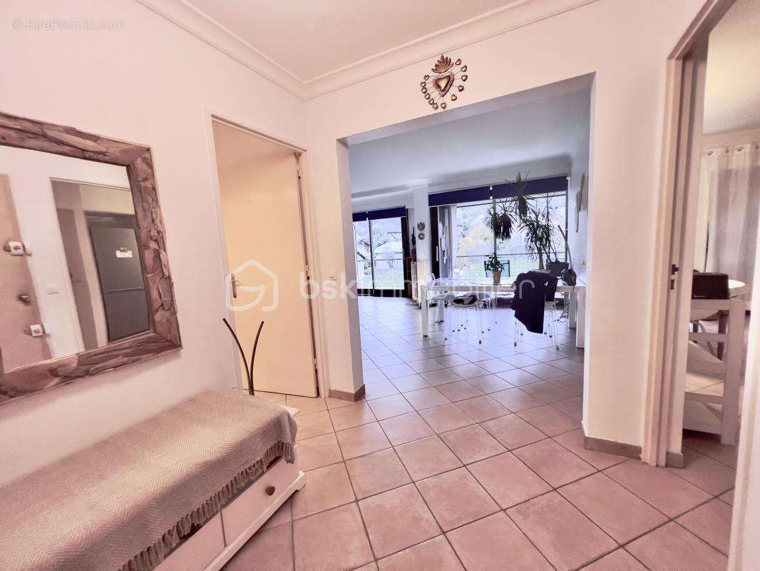 Appartement à SAINT-JEAN-DE-MAURIENNE