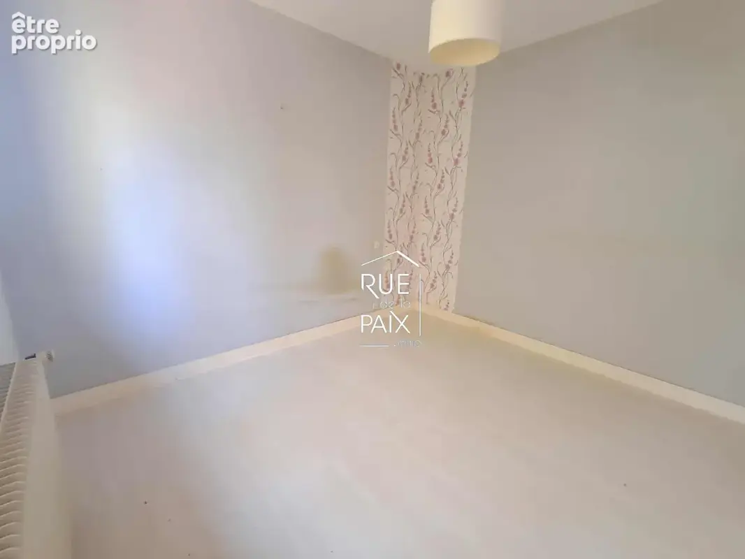 Maison sur sous-sol avec jardin sur la commune de Besse - photo 10