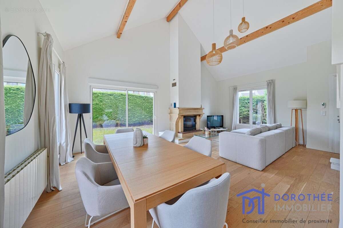 Maison à MAROLLES-EN-BRIE