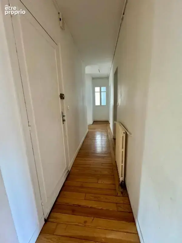 Appartement T4 de 104m2 en hyper centre avec double garage et cave - photo 15