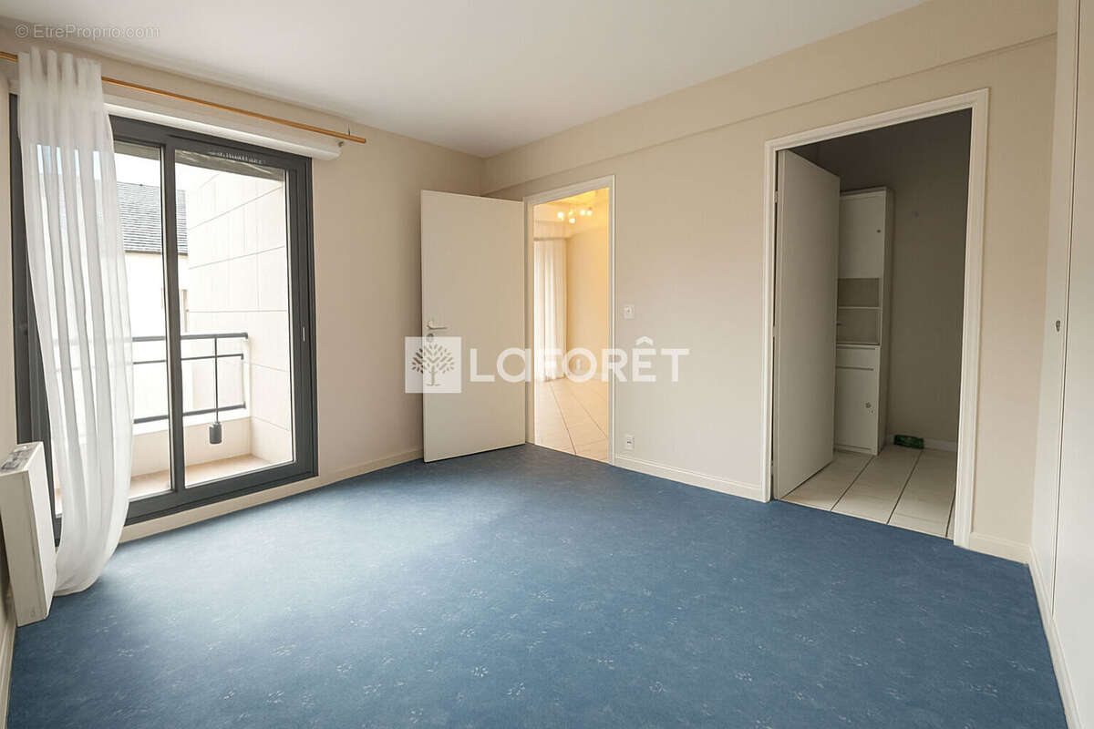 Appartement à LE PERREUX-SUR-MARNE