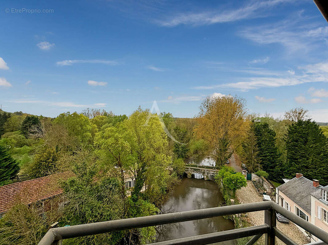 Appartement à ETRECHY