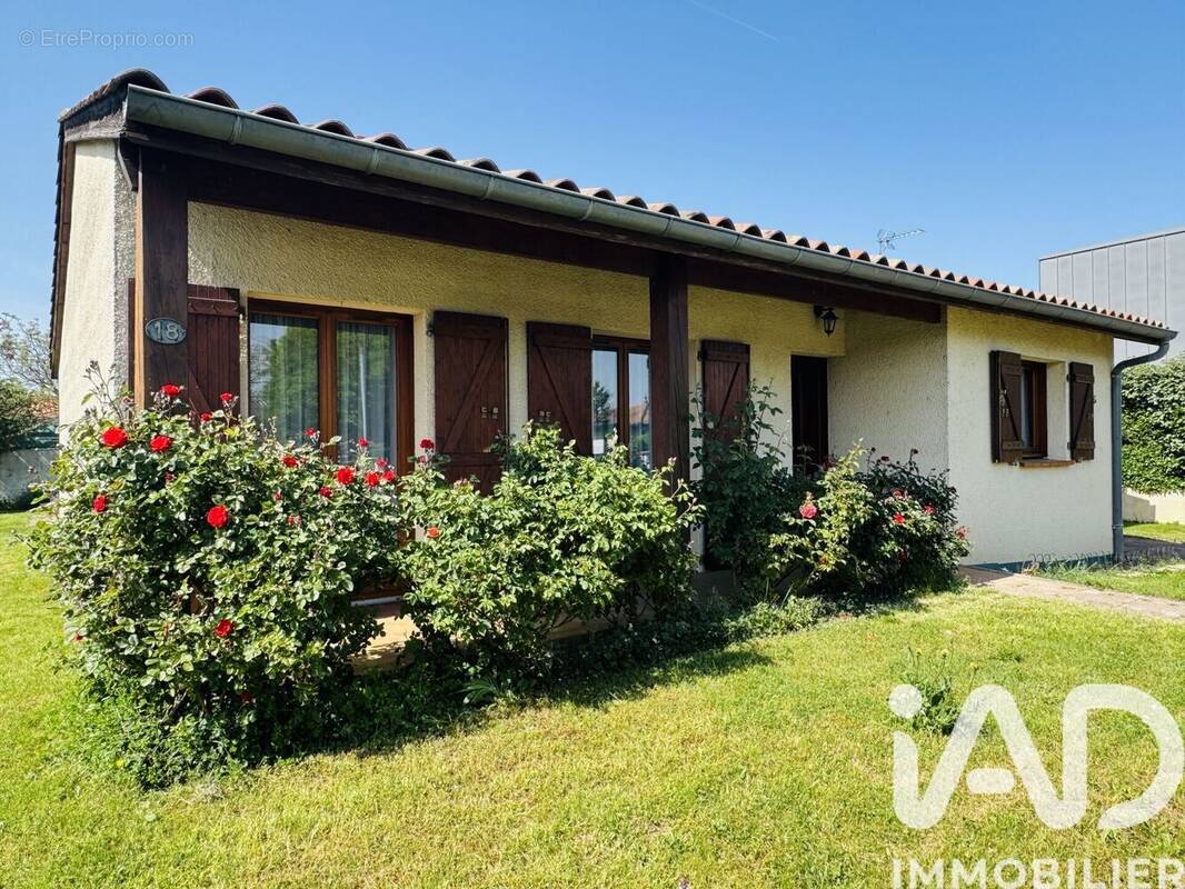 Photo 1 - Maison à FENOUILLET