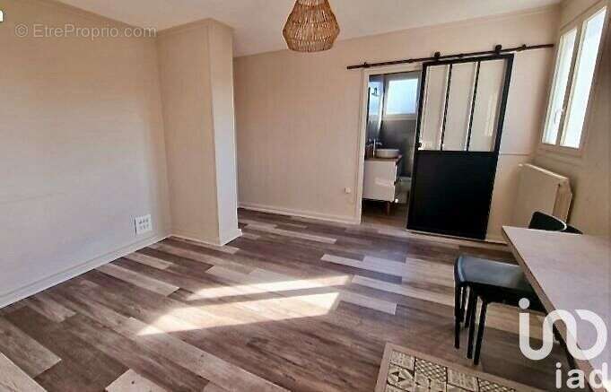 Photo 2 - Appartement à MAISONS-LAFFITTE