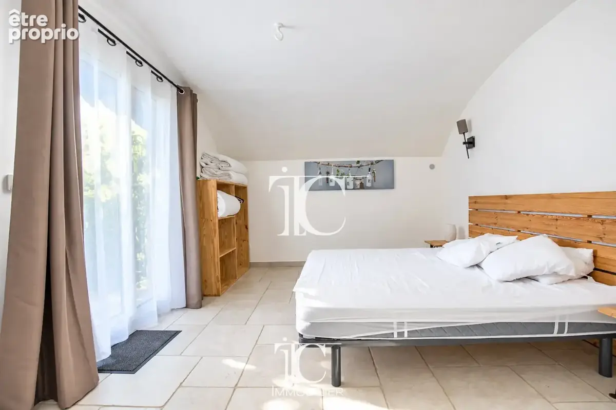 Propriete du xviieme siecle 400m² habitable 4280m² de terrain - photo 16