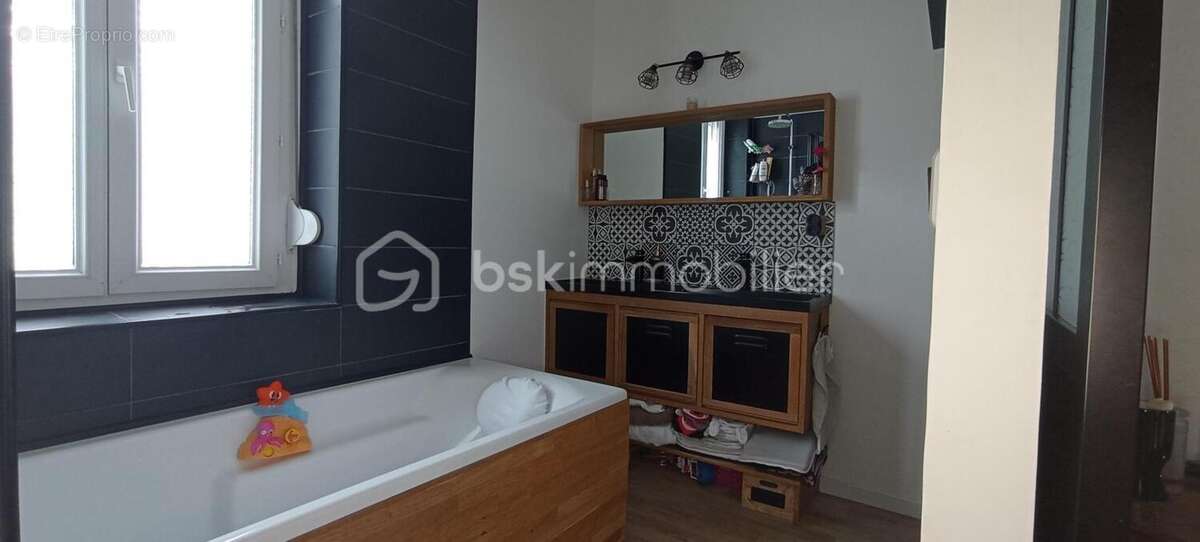 Maison à AMBLAINVILLE