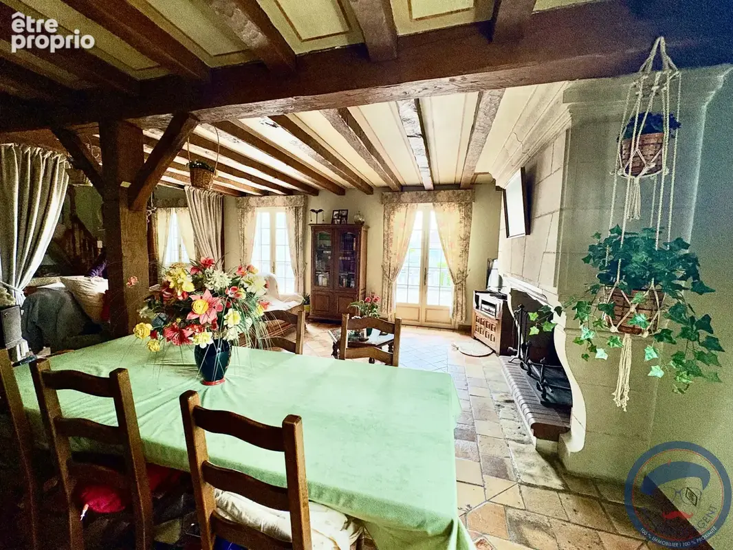 Monnaie   maison de charme de 133 m2, 4 chambres, garage double et terrain de 1 300 m2 - photo 7
