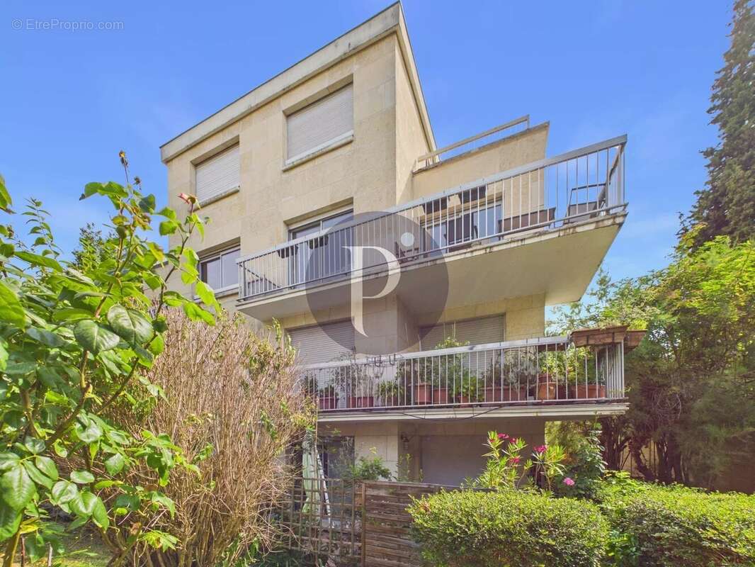 Appartement à CHATENAY-MALABRY