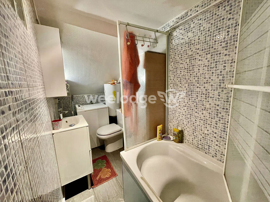 Appartement à PARIS-19E
