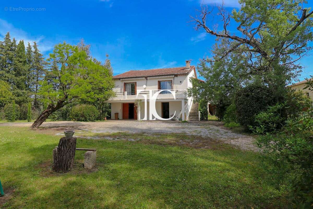Maison à SAINT-AMBROIX
