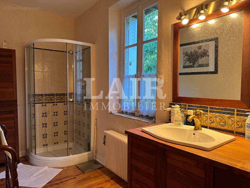 Maison à MOULINS-LA-MARCHE