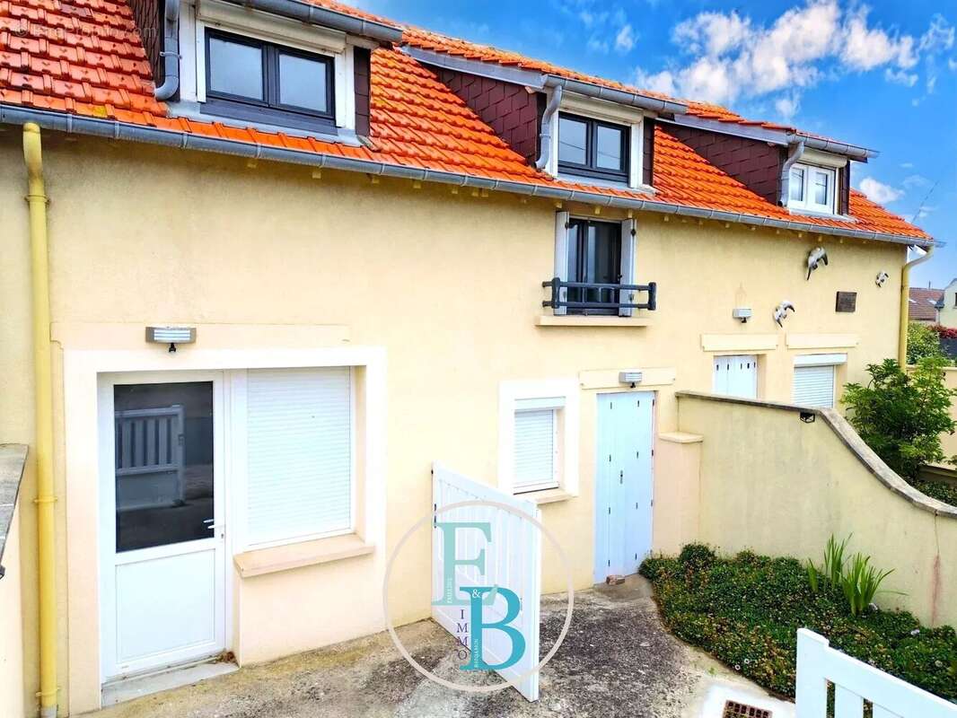 Appartement à BERNIERES-SUR-MER