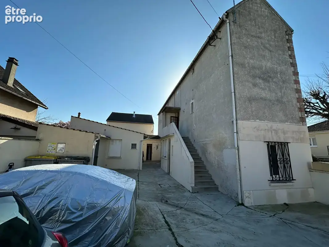 Immeuble Villiers Le Bel 220 m2 - photo 2
