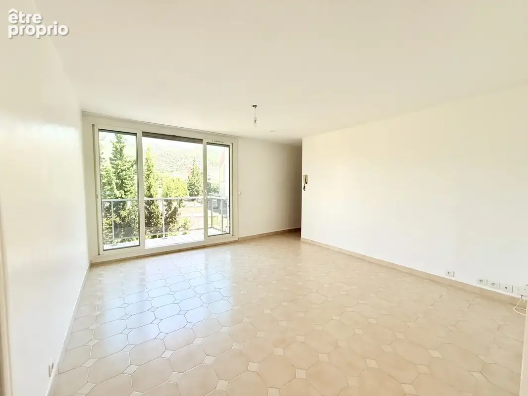 Trés beau T4 de 63,77m2 LC,avec balcon - photo 3