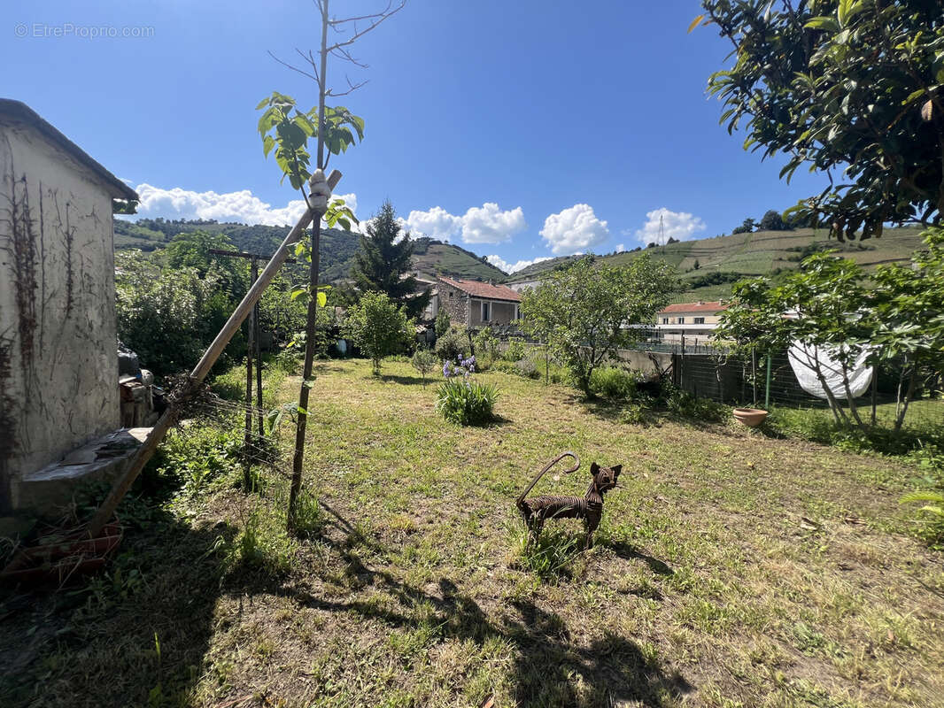 Maison à CORNAS