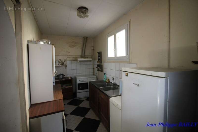 Maison à vendre 6 pièces, 200m². BENEJACQ (64) - photo 4