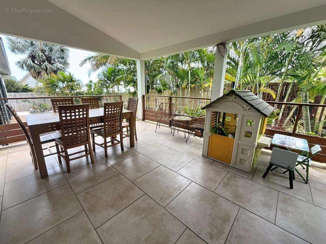 Maison à SAINT-PIERRE