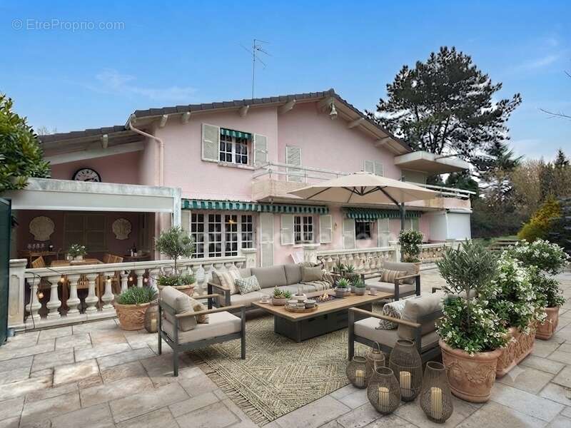 Maison à LONGVILLIERS