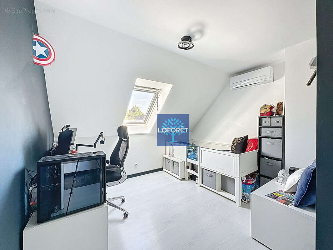 Maison à MAROLLES-EN-HUREPOIX