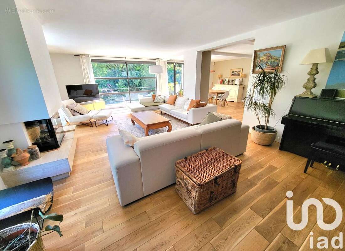 Photo 4 - Maison à JOUY-EN-JOSAS