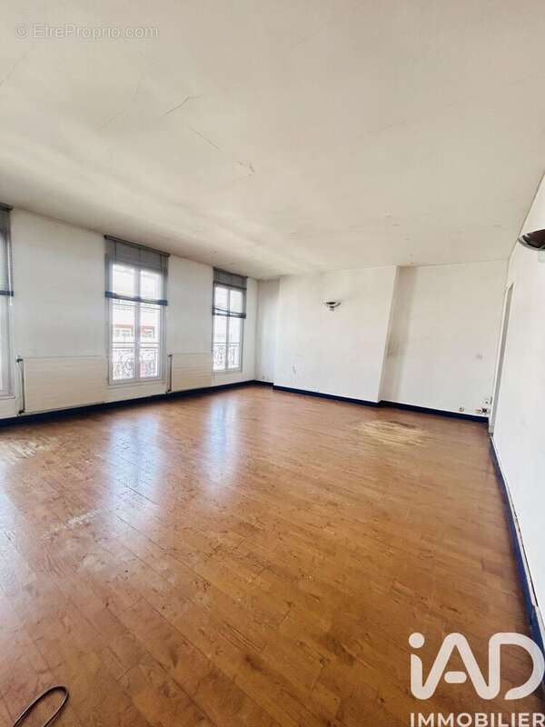 Photo 2 - Appartement à PARIS-19E