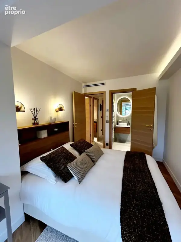 A vendre à Cannes Résidence de Standing - Vue Mer - Magnifique  4 pièces de 100 m² - photo 25