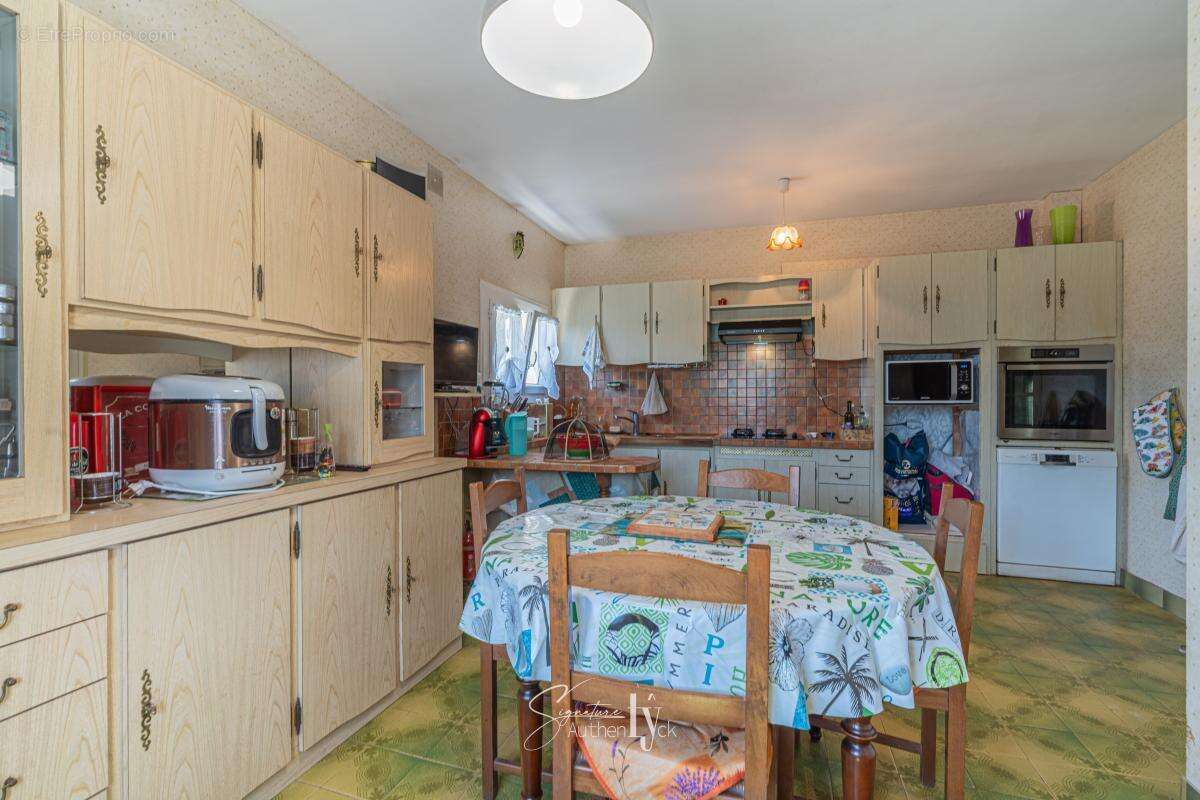 Maison à BONNAC-LA-COTE