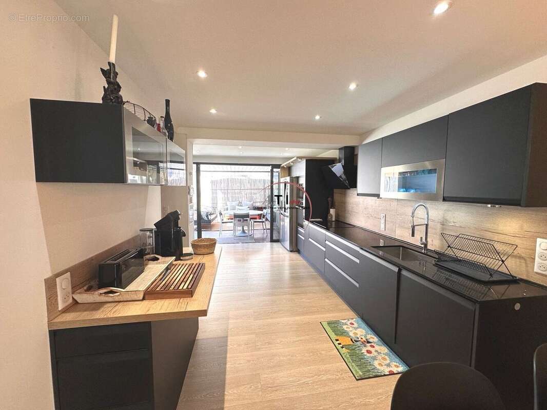 Appartement à GRIMAUD