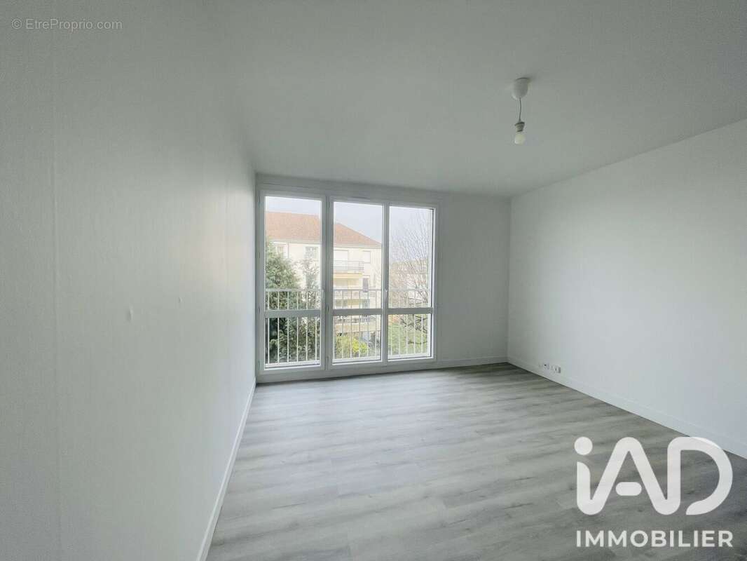 Photo 6 - Appartement à SAINT-JULIEN-LES-VILLAS
