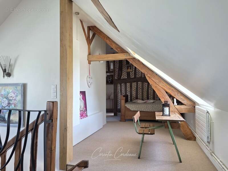 Maison de caractère en brique et silex – XIXe siècle – Environ 193 m² habitables – Terrain de 3 200 m² - photo 19