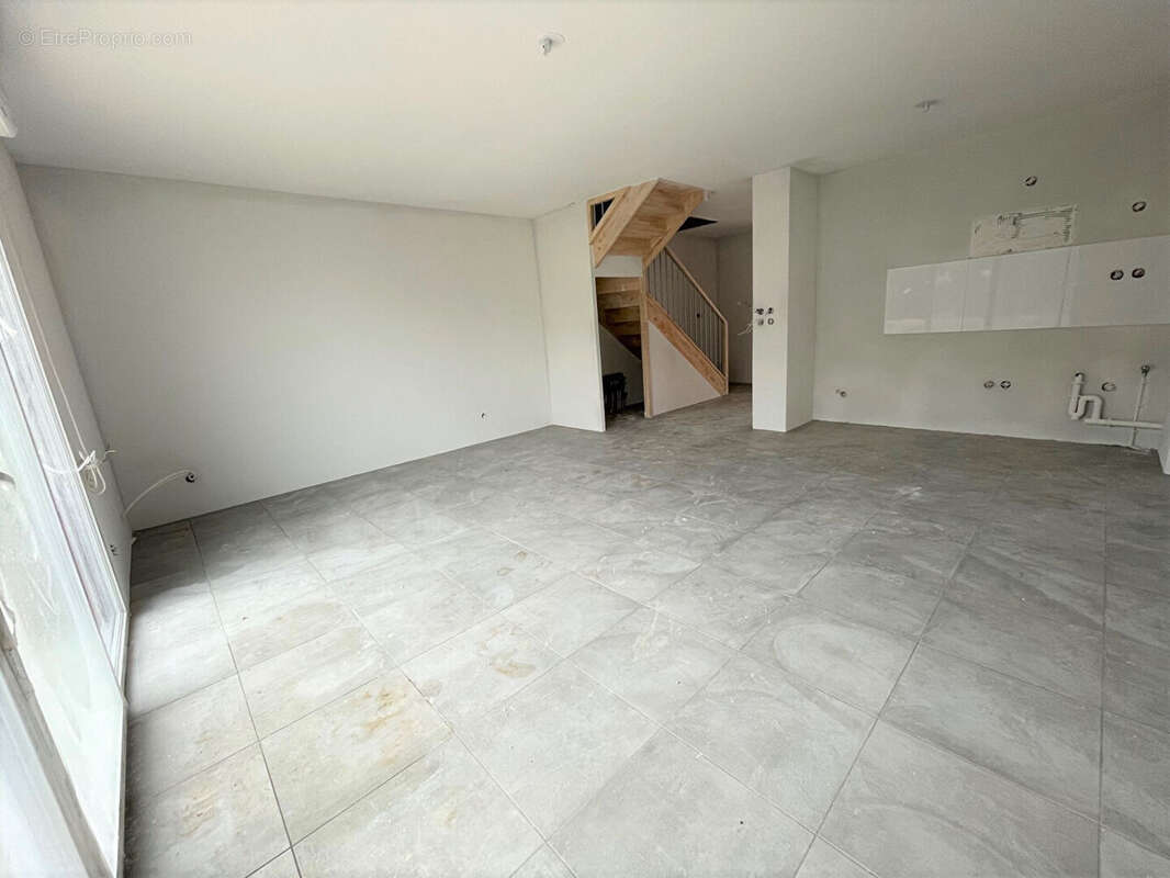 Maison à SAINT-ALBAN