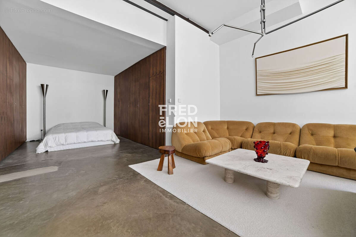 Appartement à PARIS-19E