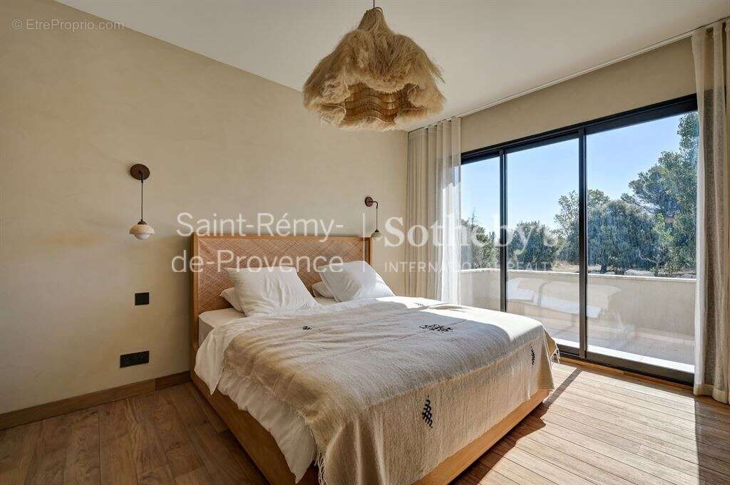 Villa contemporaine parfaitement équipée, vue Alpilles et emplacement privilégié - photo 15
