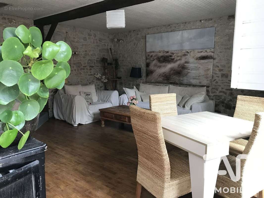 Maison 98 m² à Montigny-Sur-Loing  - photo 2