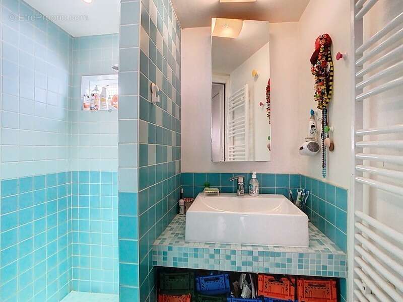 Appartement à PARIS-20E
