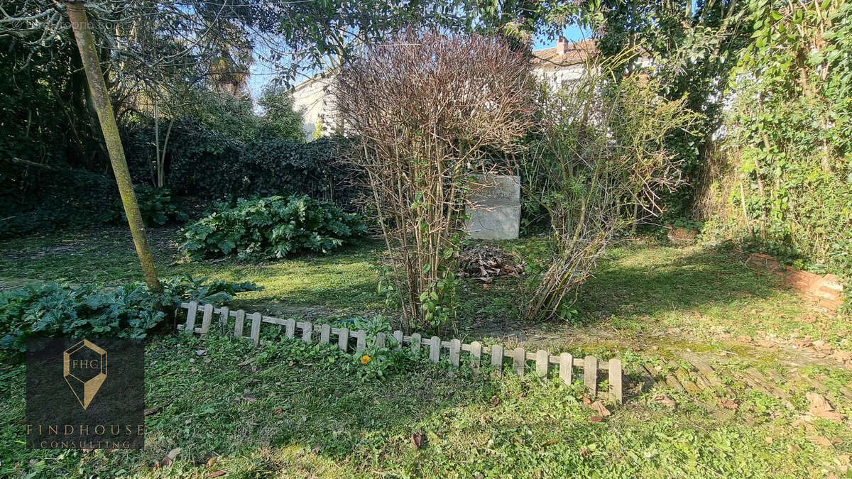 Maison à L'ISLE-EN-DODON