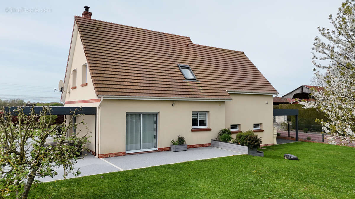 Maison à SAINT-SAENS