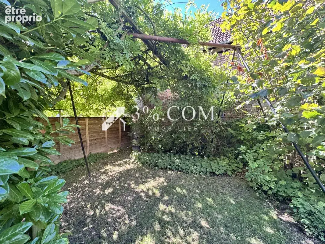 Belle maison avec piscine sur 14 ares - photo 14
