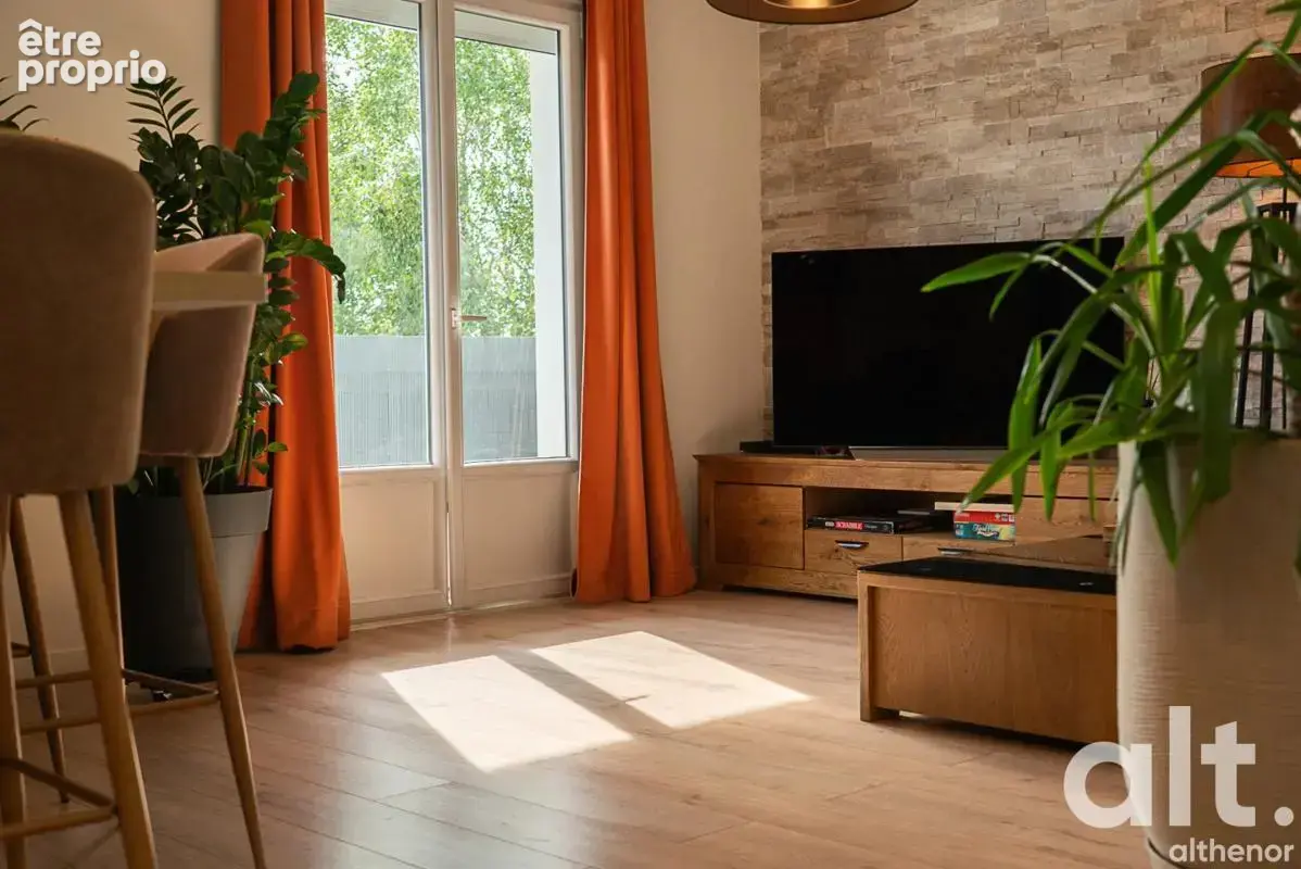 Appartement à Annecy — 3 chambres et traversant - photo 5