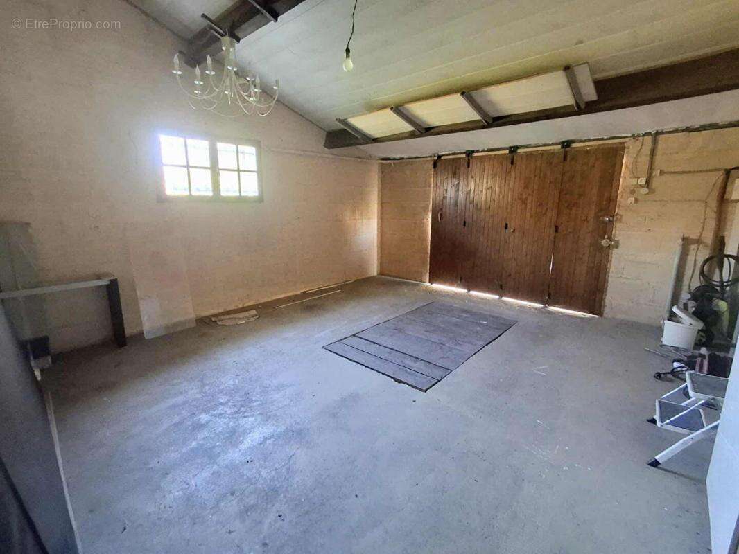 Maison à SAINT-ANDRE-DE-CUBZAC