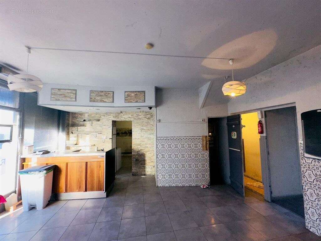 Commerce à IVRY-SUR-SEINE