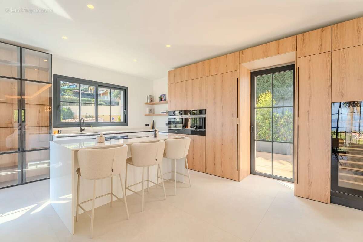 Maison à ROQUEBRUNE-CAP-MARTIN