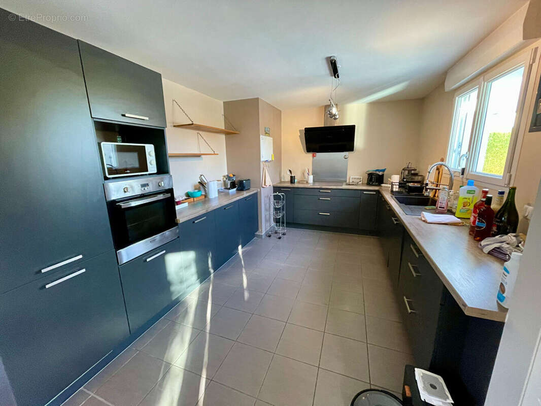 Maison à BAGUER-MORVAN