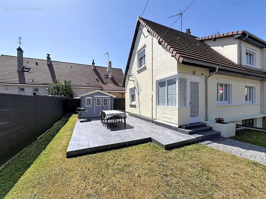 Maison à SOTTEVILLE-LES-ROUEN