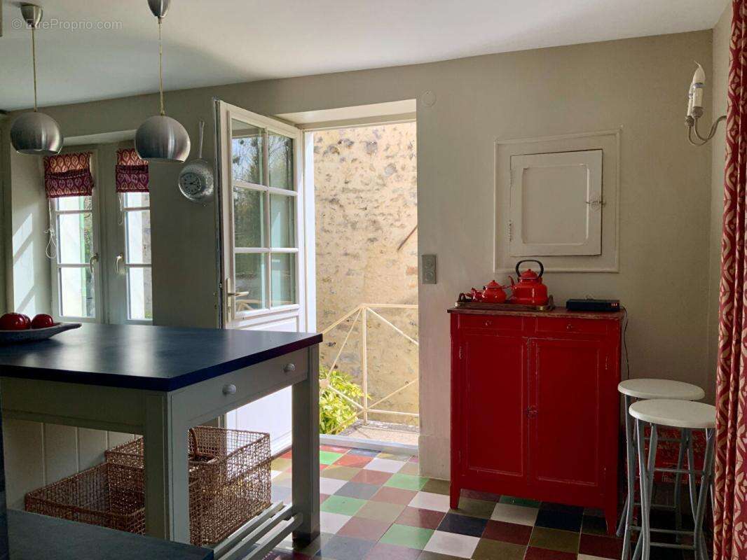 Elégante maison en pierre au coeur de la nature - Vue foret & charme authentiques à Dormelles - photo 11