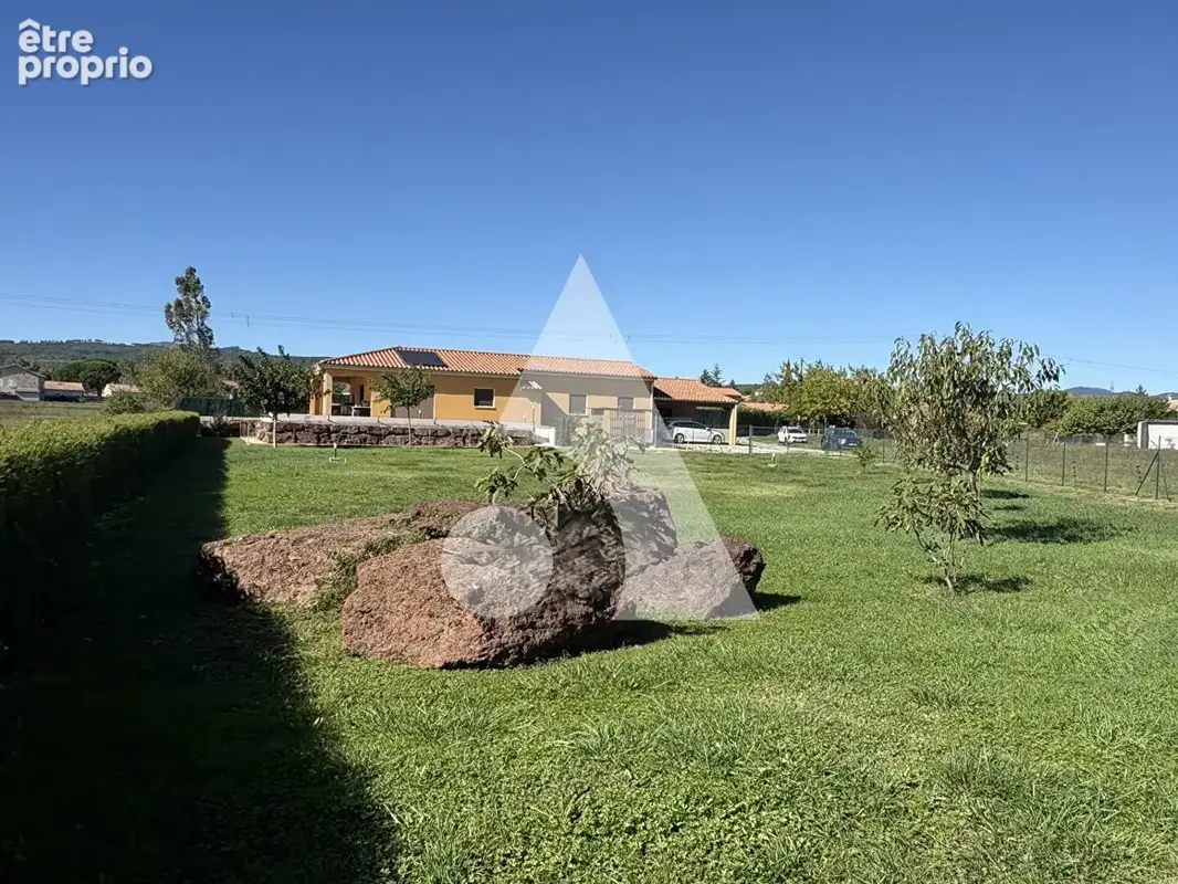 Villa d'exception de 2018 avec parc de 2 100 m²  dans un cadre préservé - photo 1