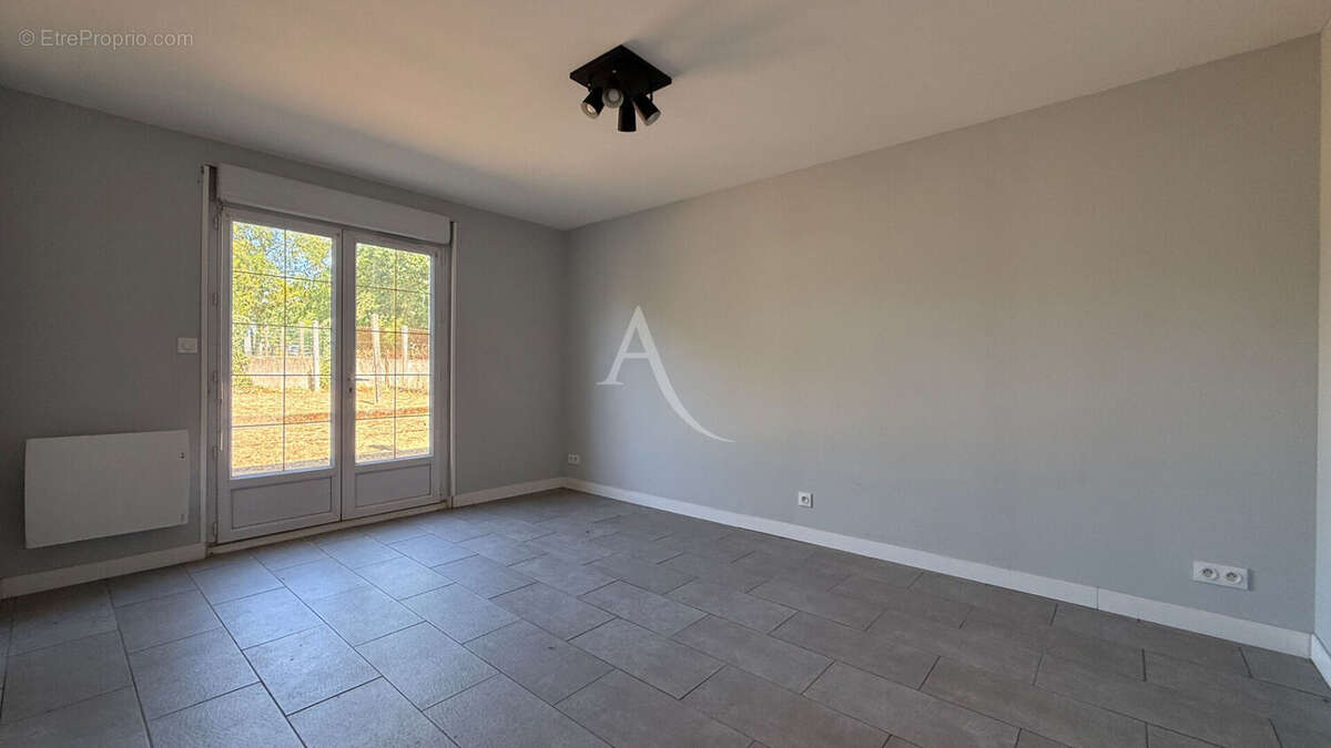 La roche sur yon maison a vendre exclusivite amanda 7 pièce(s) - photo 2