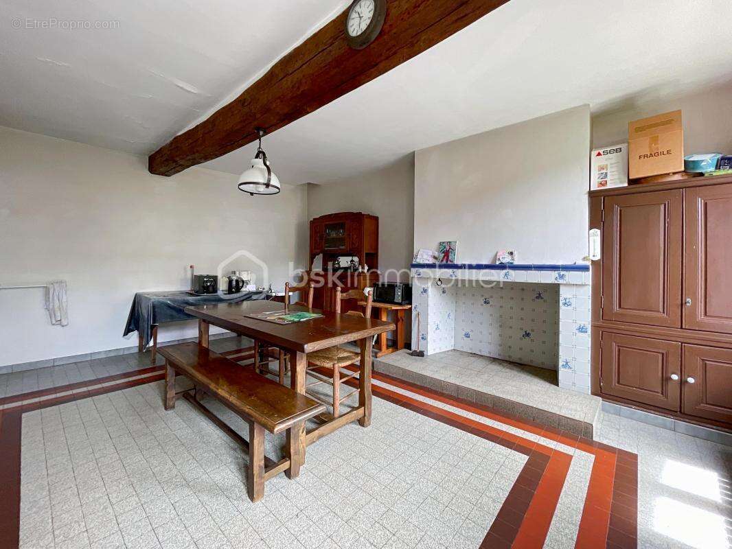 Maison à SAINT-MAURICE-AUX-RICHES-HOMMES